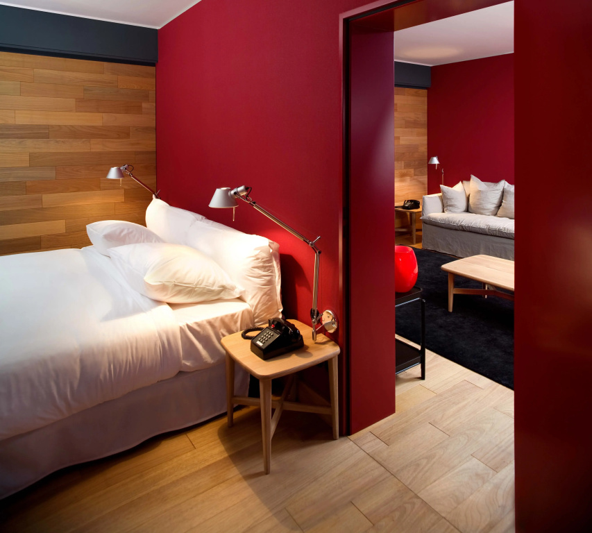 guest_rooms