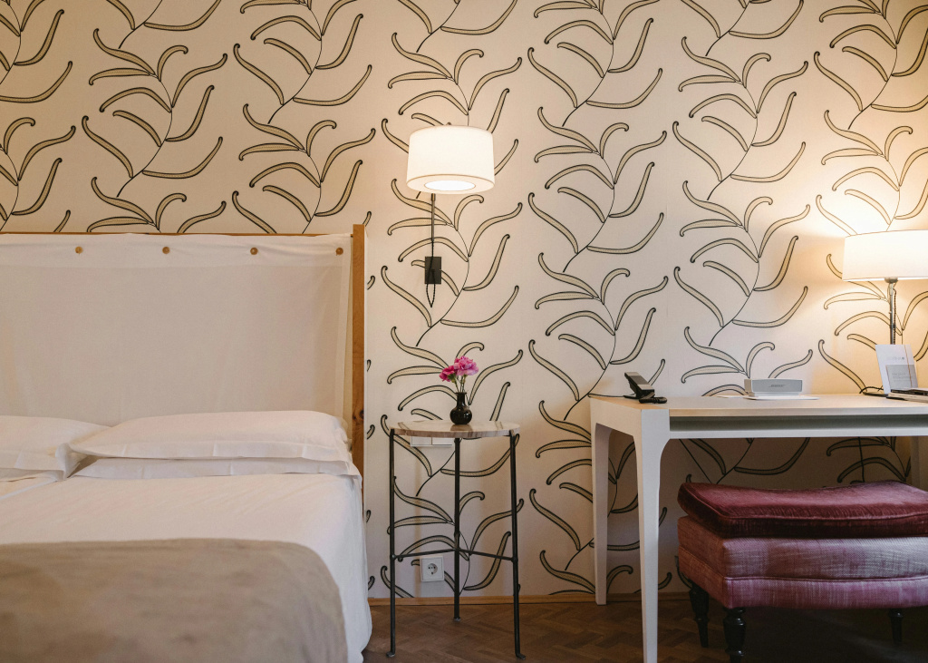 guest_rooms
