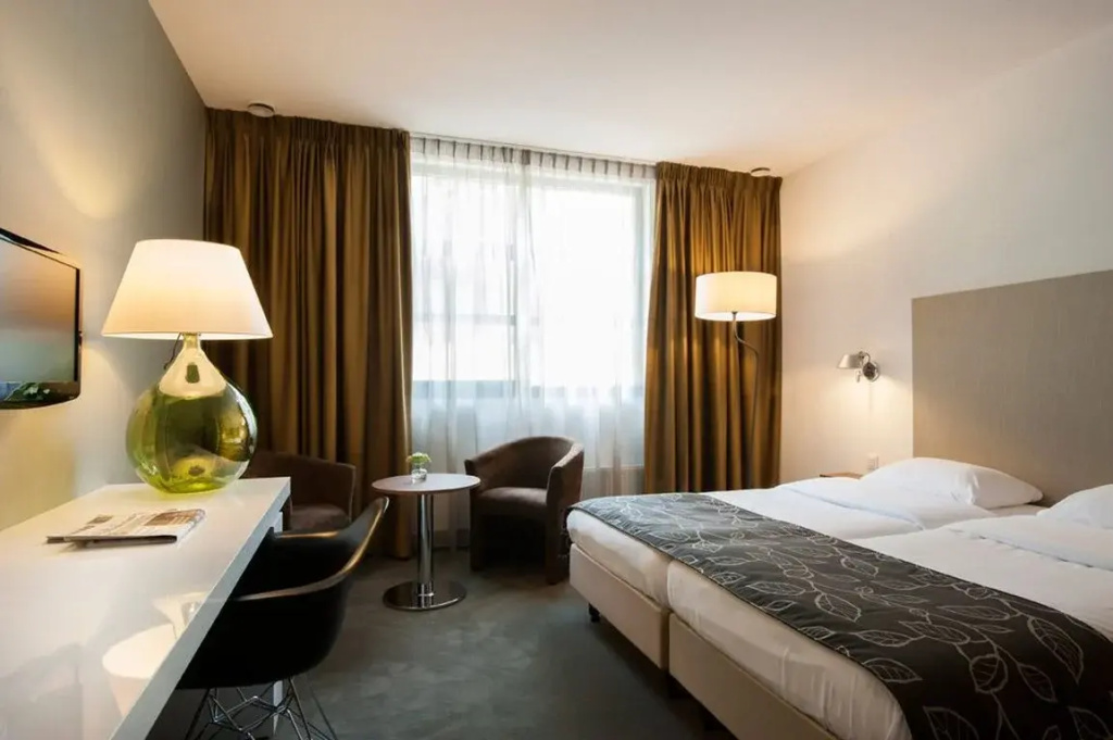 guest_rooms
