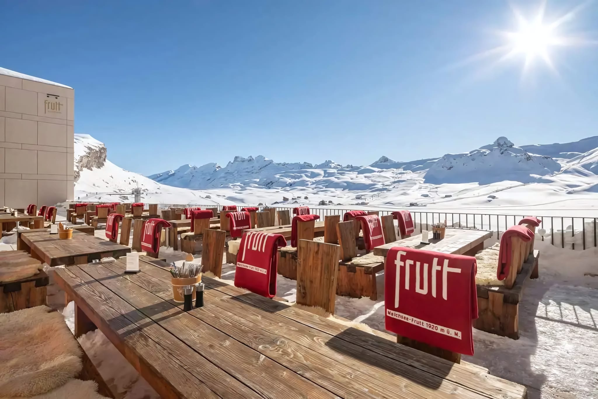 Ski-to-Door on the High Plateau