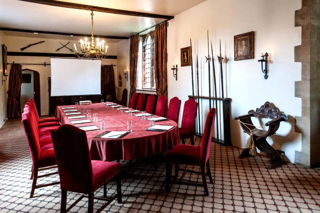 restaurant
