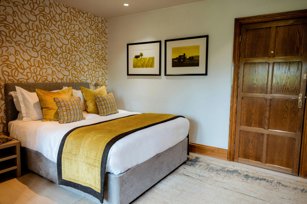 guest_rooms