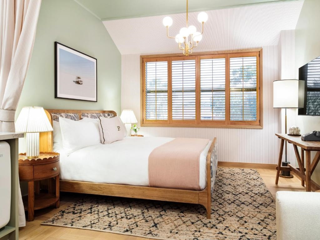 guest_rooms