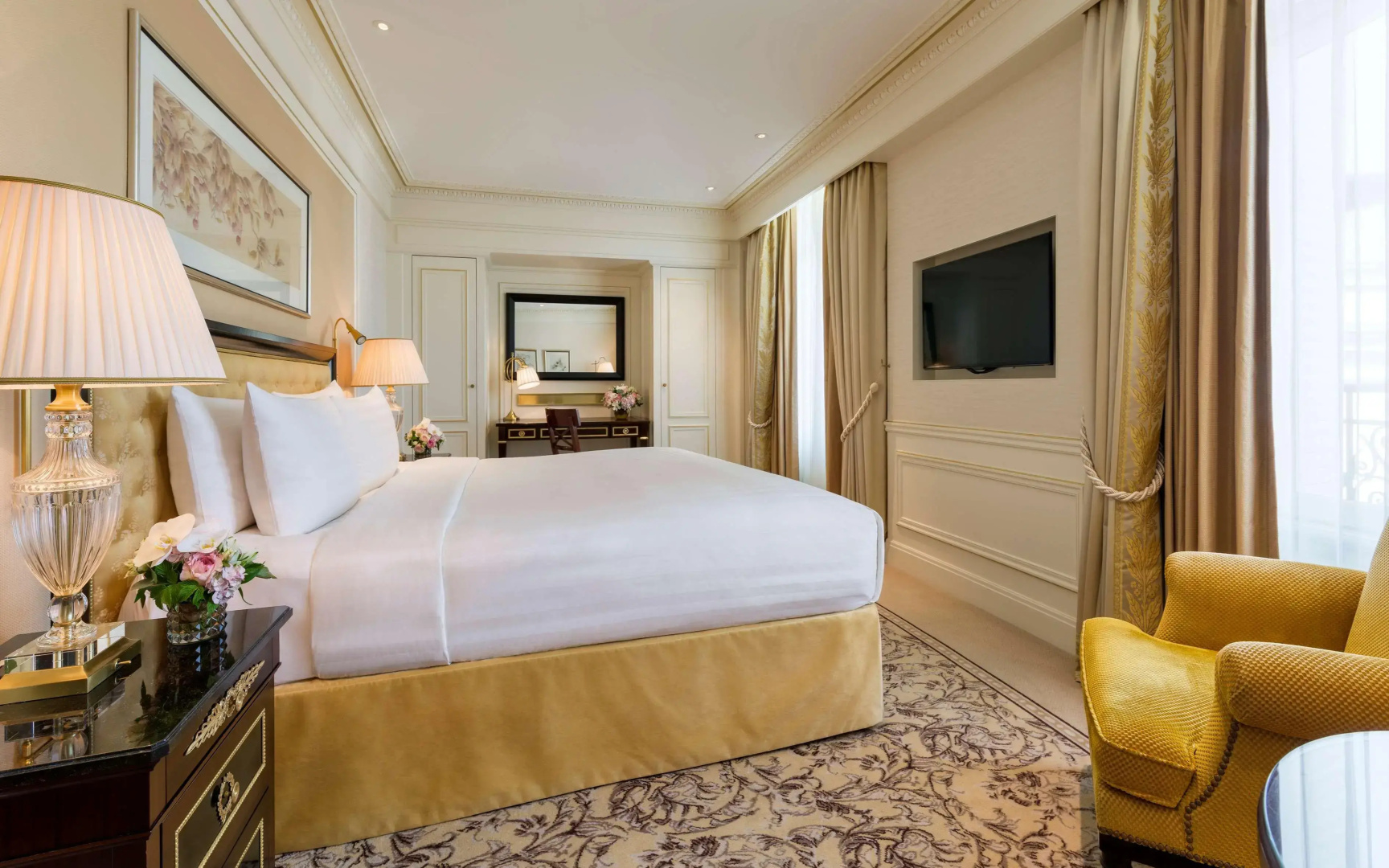 Shangri-La Hotel Paris